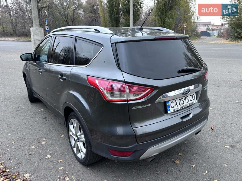 Позашляховик / Кросовер Ford Escape 2014 в Черкасах