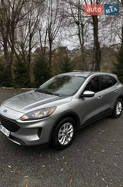 Внедорожник / Кроссовер Ford Escape 2021 в Киеве