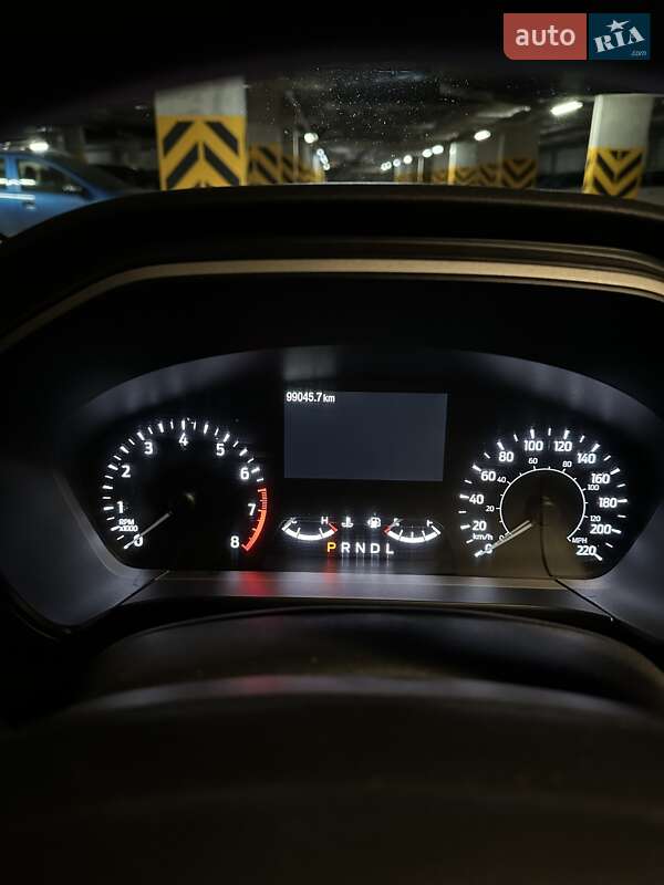 Внедорожник / Кроссовер Ford Escape 2021 в Киеве