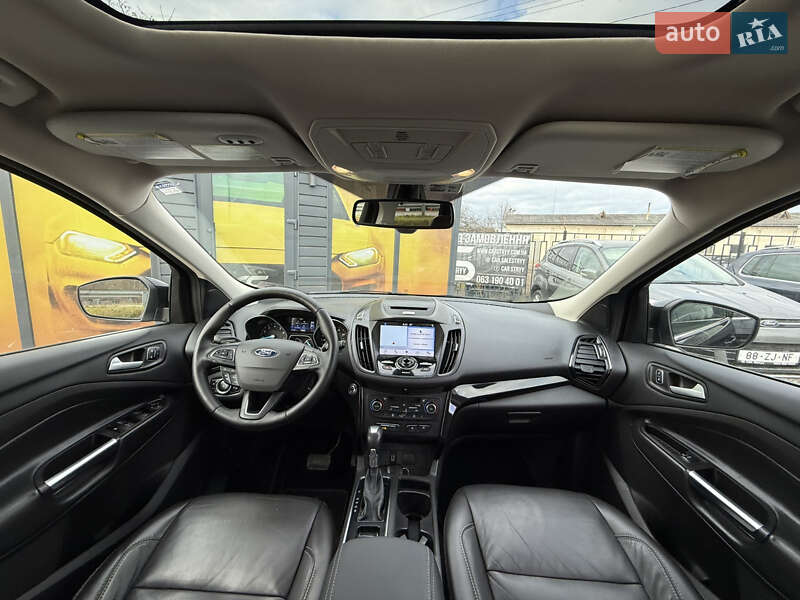 Позашляховик / Кросовер Ford Escape 2016 в Стрию