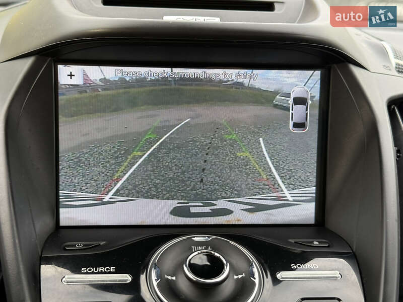 Позашляховик / Кросовер Ford Escape 2016 в Стрию