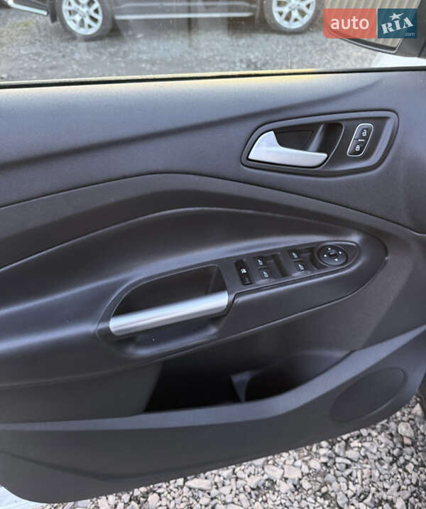 Позашляховик / Кросовер Ford Escape 2018 в Полтаві фото 10 Позашляховик / Кросовер Ford Escape 2018 в Полтаві