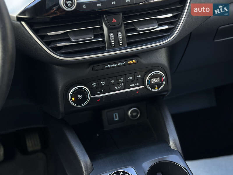 Позашляховик / Кросовер Ford Escape 2020 в Шептицькому фото 42 Позашляховик / Кросовер Ford Escape 2020 в Шептицькому