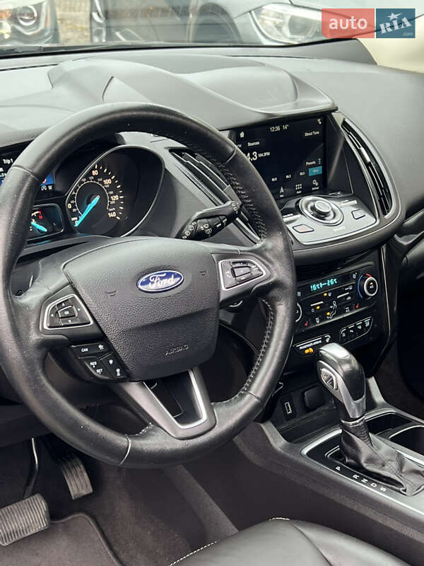 Позашляховик / Кросовер Ford Escape 2019 в Одесі фото 25 Позашляховик / Кросовер Ford Escape 2019 в Одесі