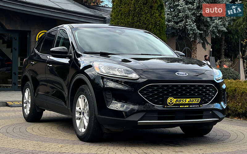 Ford Escape 2021