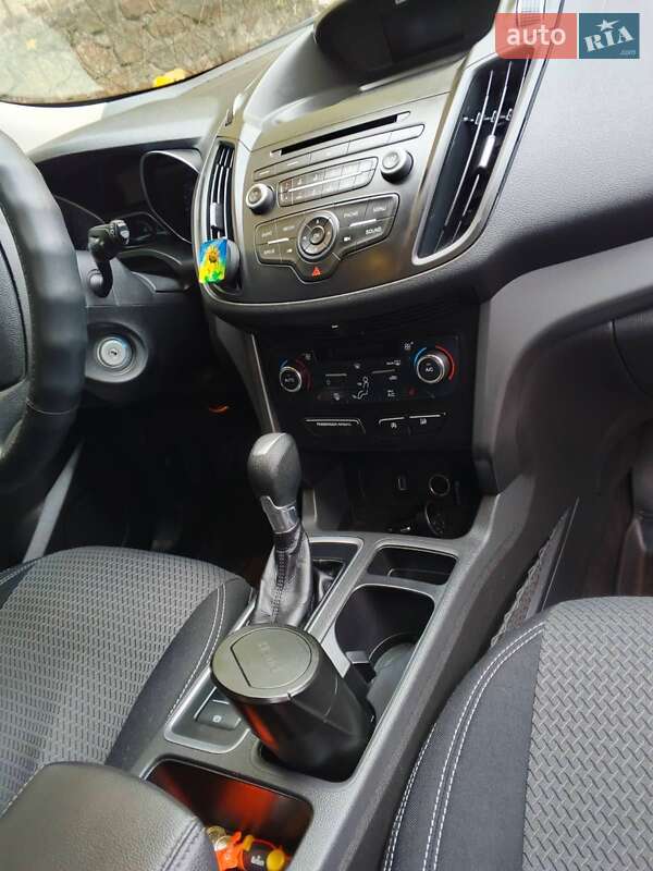 Позашляховик / Кросовер Ford Escape 2017 в Світловодську фото 8 Позашляховик / Кросовер Ford Escape 2017 в Світловодську