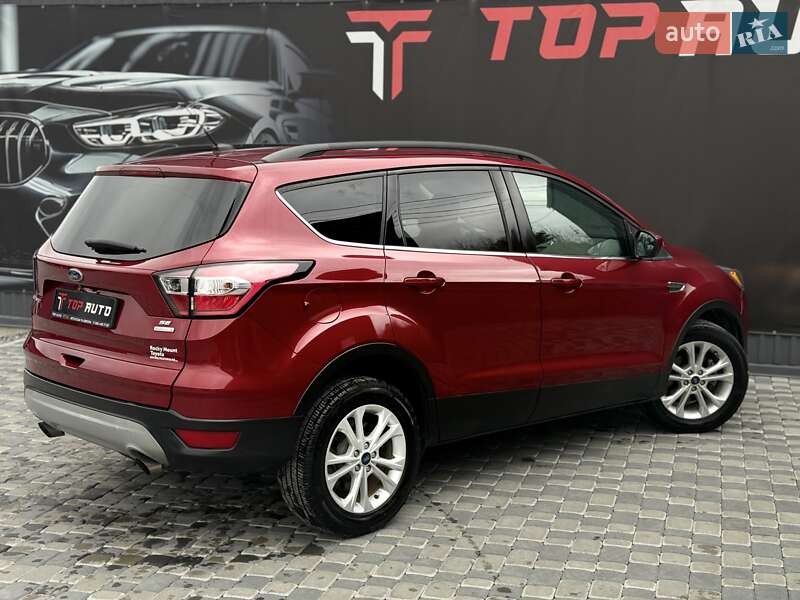 Позашляховик / Кросовер Ford Escape 2018 в Львові