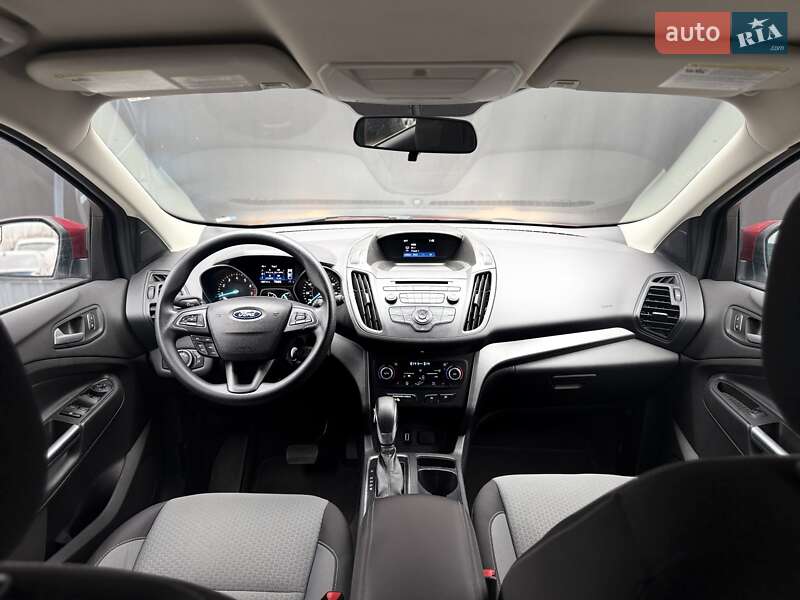 Позашляховик / Кросовер Ford Escape 2018 в Львові