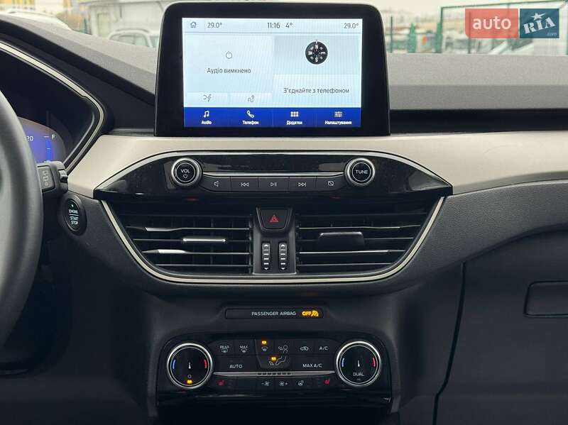 Позашляховик / Кросовер Ford Escape 2022 в Львові