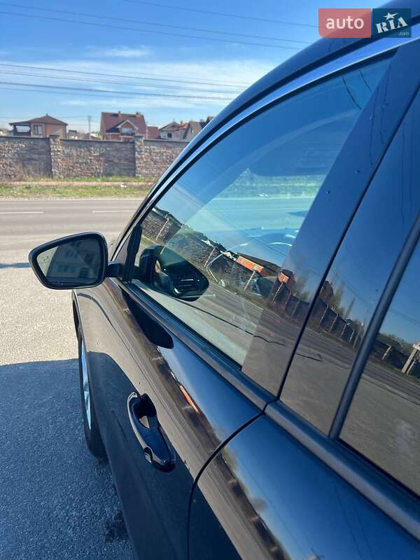 Позашляховик / Кросовер Ford Escape 2020 в Києві