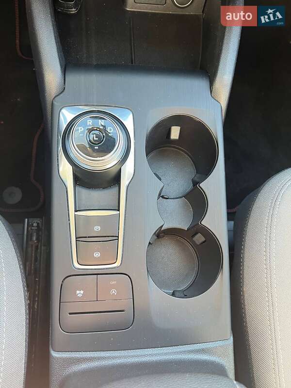 Позашляховик / Кросовер Ford Escape 2020 в Києві