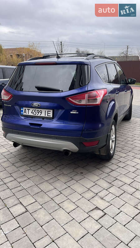 Внедорожник / Кроссовер Ford Escape 2012 в Ивано-Франковске