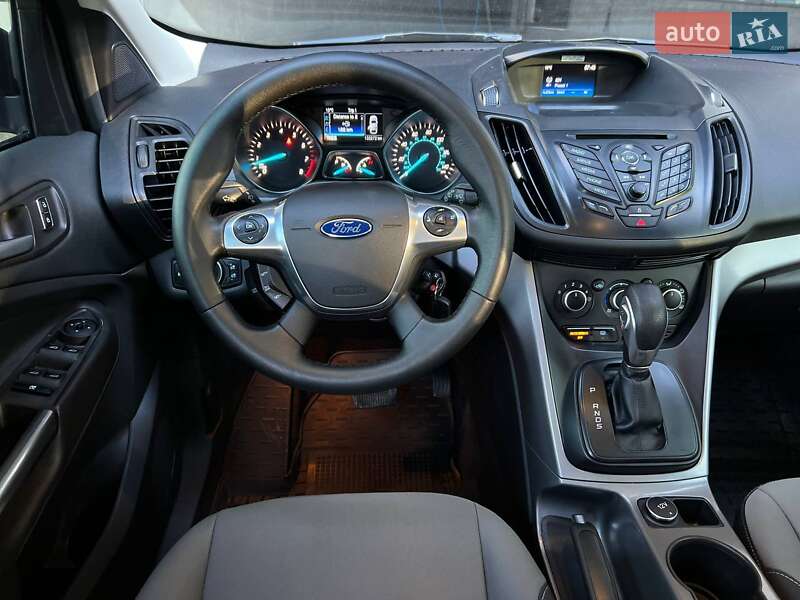 Позашляховик / Кросовер Ford Escape 2015 в Одесі фото 15 Позашляховик / Кросовер Ford Escape 2015 в Одесі