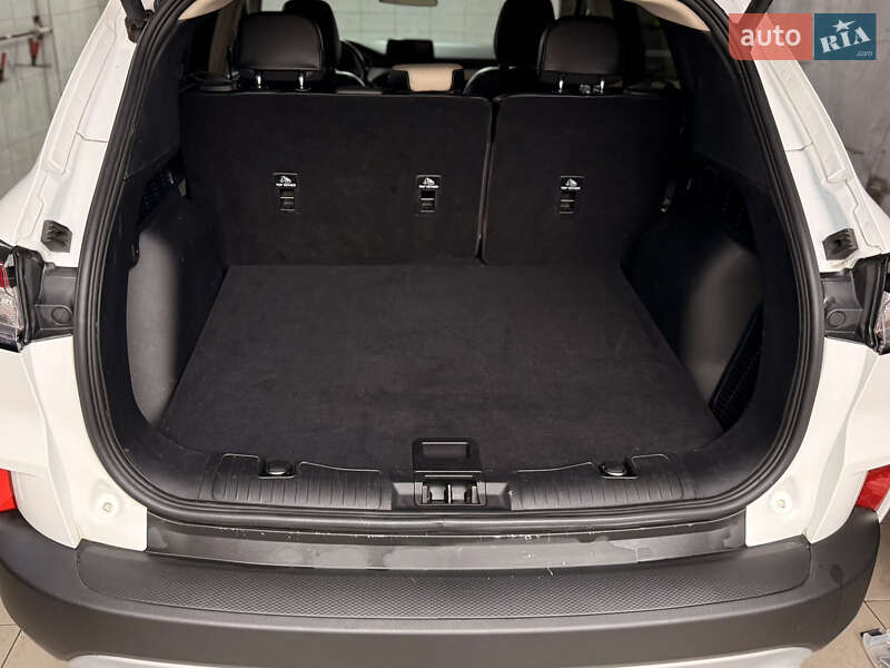 Позашляховик / Кросовер Ford Escape 2020 в Дніпрі