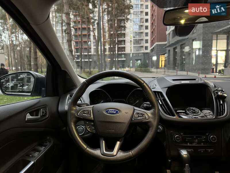 Позашляховик / Кросовер Ford Escape 2016 в Києві фото 6 Позашляховик / Кросовер Ford Escape 2016 в Києві
