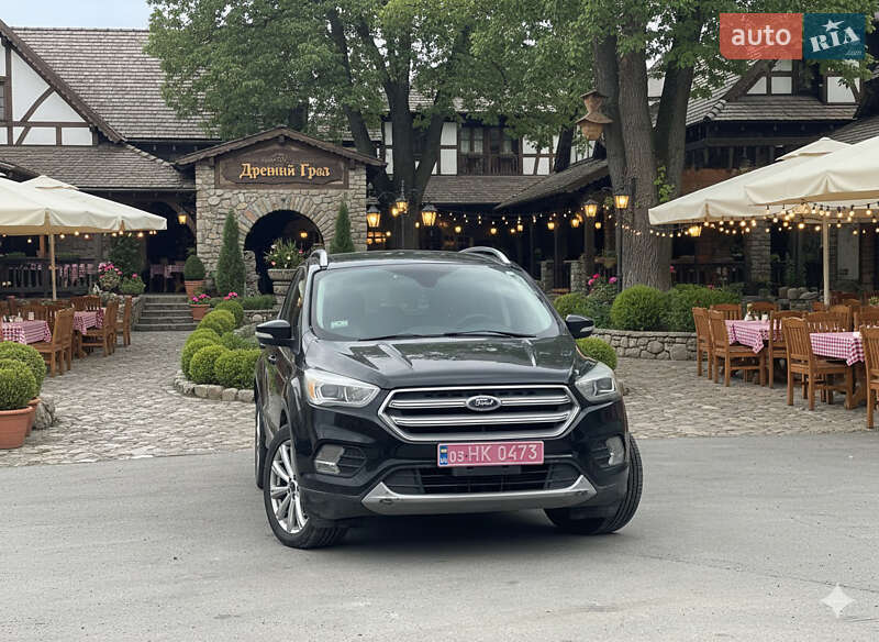 Позашляховик / Кросовер Ford Escape 2016 в Львові фото Позашляховик / Кросовер Ford Escape 2016 в Львові
