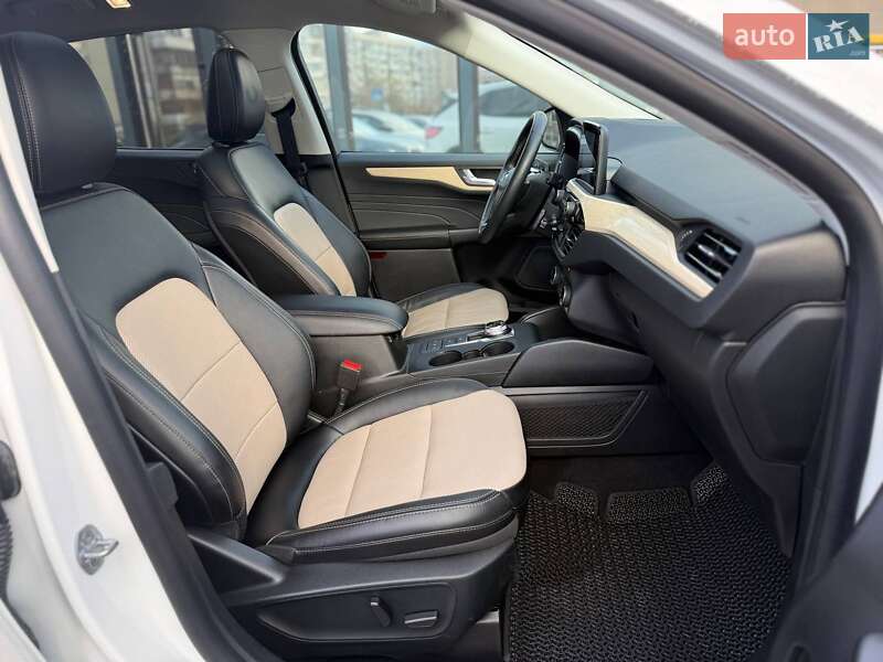 Позашляховик / Кросовер Ford Escape 2022 в Києві фото 13 Позашляховик / Кросовер Ford Escape 2022 в Києві