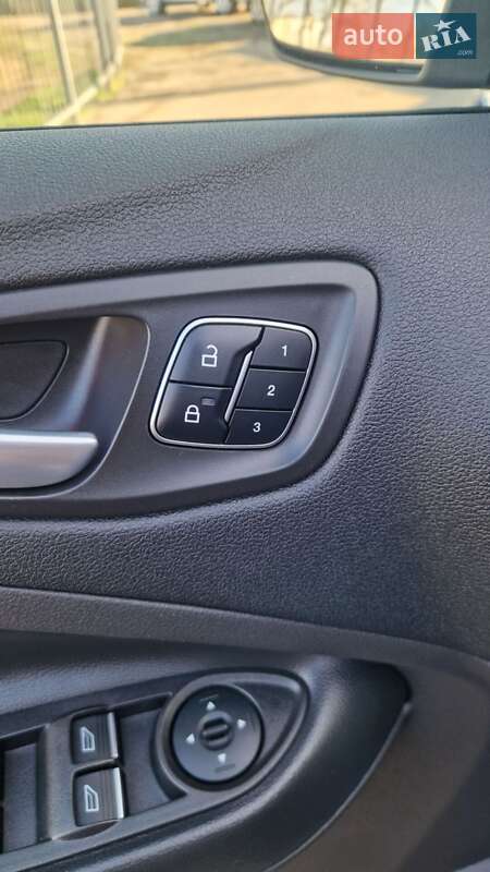 Внедорожник / Кроссовер Ford Escape 2017 в Николаеве фото 22 Внедорожник / Кроссовер Ford Escape 2017 в Николаеве