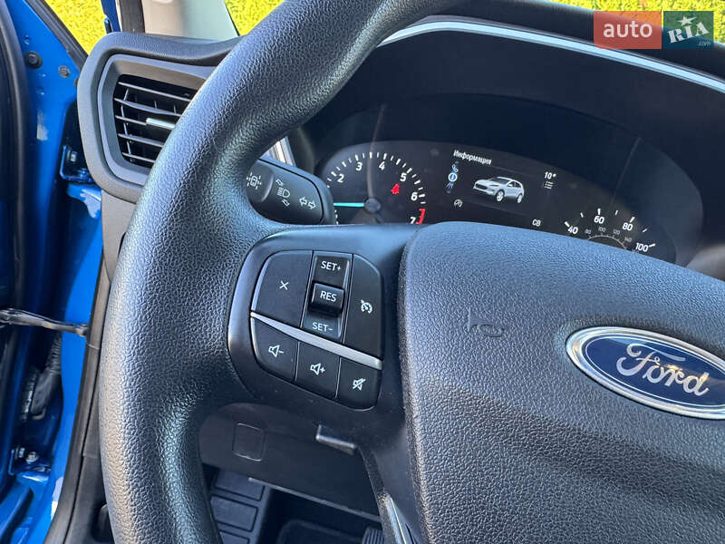 Позашляховик / Кросовер Ford Escape 2019 в Стрию