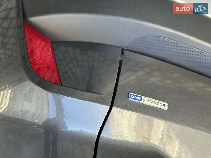 Внедорожник / Кроссовер Ford Escape 2019 в Ивано-Франковске