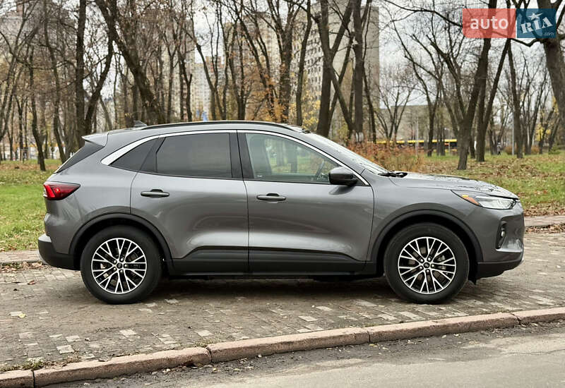 Позашляховик / Кросовер Ford Escape 2023 в Києві фото 11 Позашляховик / Кросовер Ford Escape 2023 в Києві