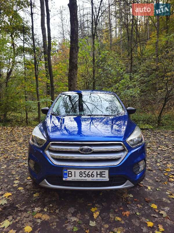 Позашляховик / Кросовер Ford Escape 2017 в Тернополі фото 7 Позашляховик / Кросовер Ford Escape 2017 в Тернополі