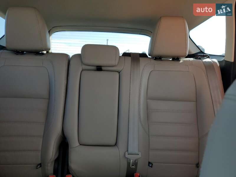 Позашляховик / Кросовер Ford Escape 2017 в Харкові