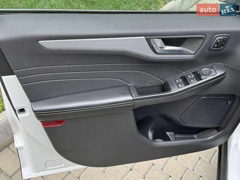 Позашляховик / Кросовер Ford Escape 2023 в Одесі