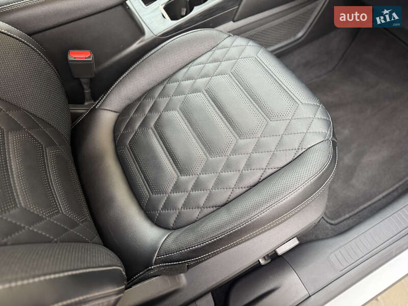 Позашляховик / Кросовер Ford Escape 2023 в Одесі