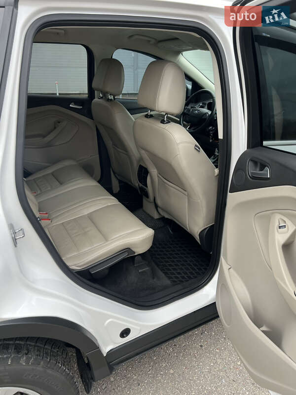 Внедорожник / Кроссовер Ford Escape 2016 в Харькове