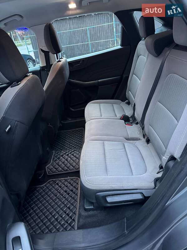 Позашляховик / Кросовер Ford Escape 2021 в Тернополі фото 12 Позашляховик / Кросовер Ford Escape 2021 в Тернополі