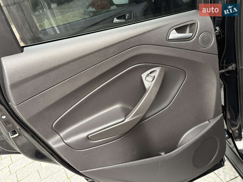 Внедорожник / Кроссовер Ford Escape 2018 в Дрогобыче фото 82 Внедорожник / Кроссовер Ford Escape 2018 в Дрогобыче