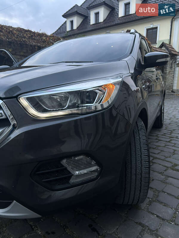 Позашляховик / Кросовер Ford Escape 2016 в Кам'янець-Подільському фото 11 Позашляховик / Кросовер Ford Escape 2016 в Кам'янець-Подільському