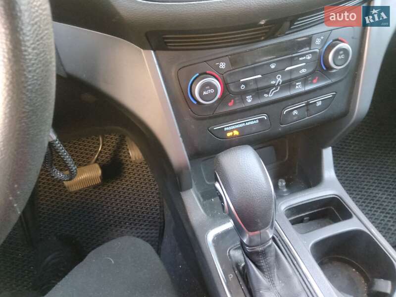 Внедорожник / Кроссовер Ford Escape 2018 в Ивано-Франковске фото 9 Внедорожник / Кроссовер Ford Escape 2018 в Ивано-Франковске