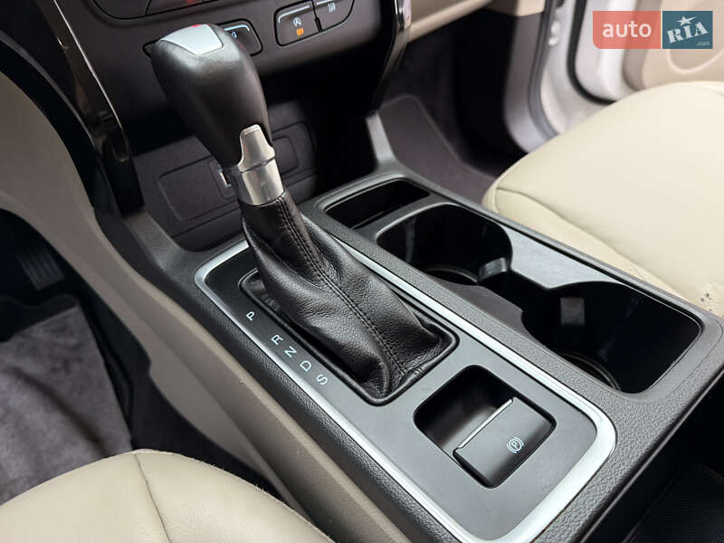 Позашляховик / Кросовер Ford Escape 2017 в Дрогобичі фото 52 Позашляховик / Кросовер Ford Escape 2017 в Дрогобичі