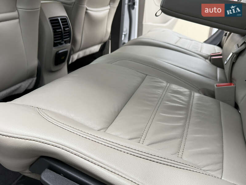 Позашляховик / Кросовер Ford Escape 2017 в Дрогобичі фото 69 Позашляховик / Кросовер Ford Escape 2017 в Дрогобичі