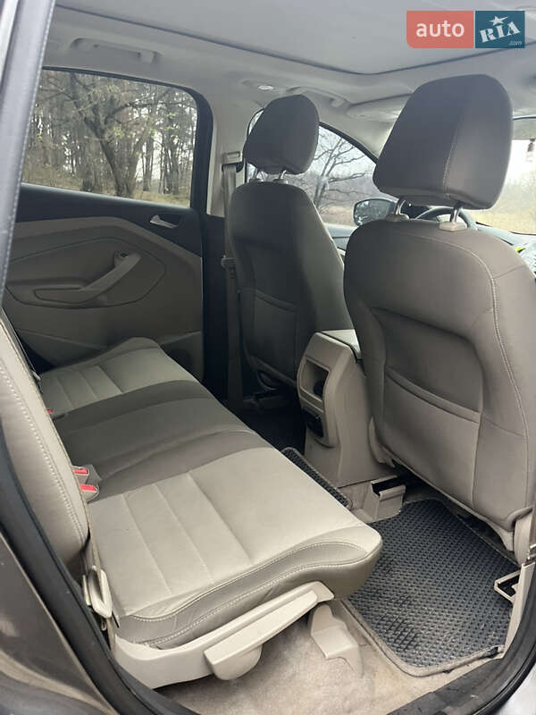 Позашляховик / Кросовер Ford Escape 2012 в Варві