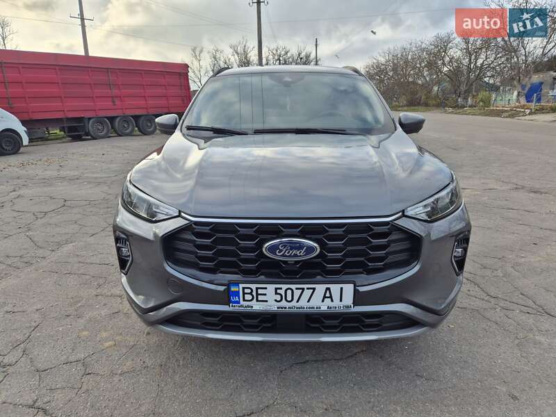 Позашляховик / Кросовер Ford Escape 2023 в Миколаєві