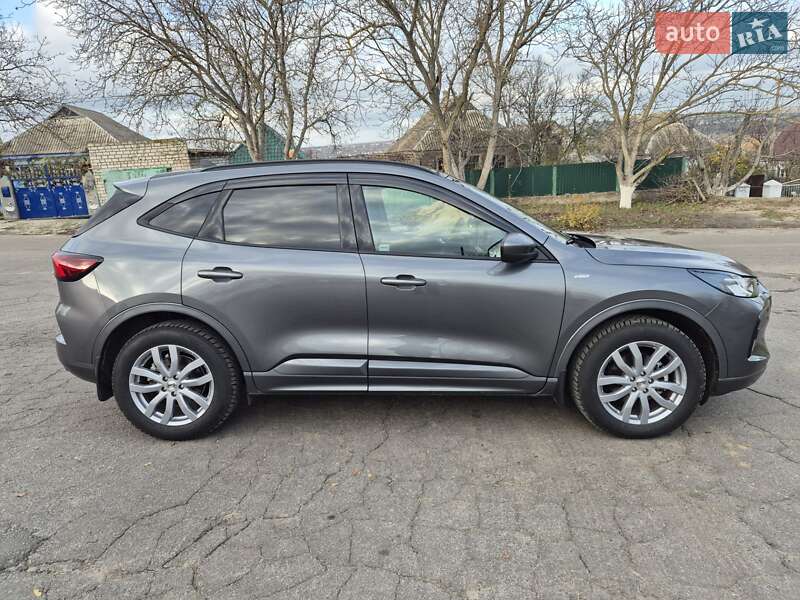 Позашляховик / Кросовер Ford Escape 2023 в Миколаєві