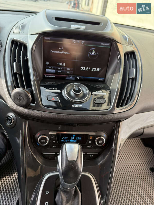 Внедорожник / Кроссовер Ford Escape 2013 в Тернополе