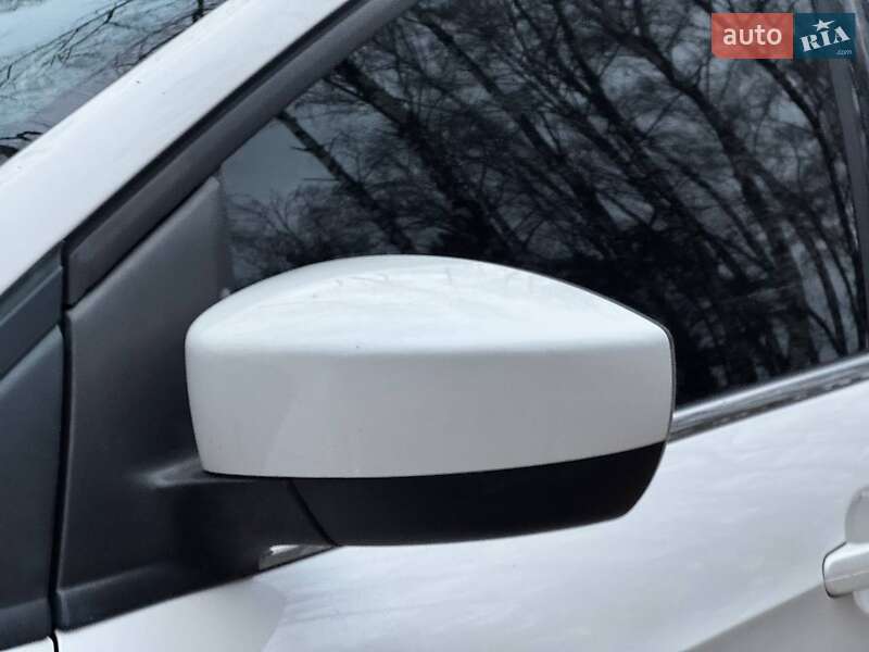 Внедорожник / Кроссовер Ford Escape 2014 в Ахтырке фото 11 Внедорожник / Кроссовер Ford Escape 2014 в Ахтырке