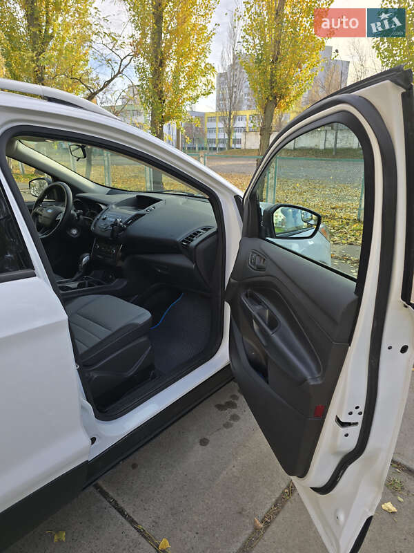 Позашляховик / Кросовер Ford Escape 2018 в Києві фото 5 Позашляховик / Кросовер Ford Escape 2018 в Києві