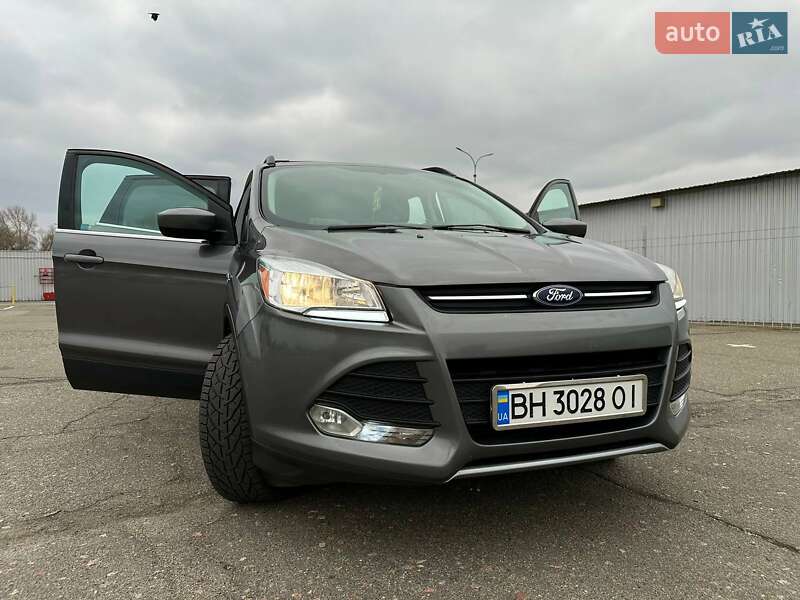 Позашляховик / Кросовер Ford Escape 2013 в Києві фото Позашляховик / Кросовер Ford Escape 2013 в Києві