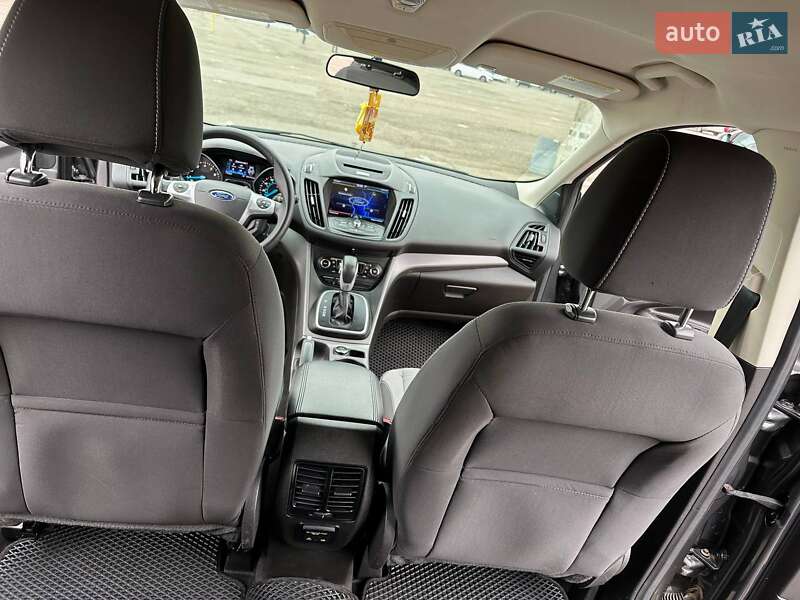 Позашляховик / Кросовер Ford Escape 2013 в Києві фото 32 Позашляховик / Кросовер Ford Escape 2013 в Києві