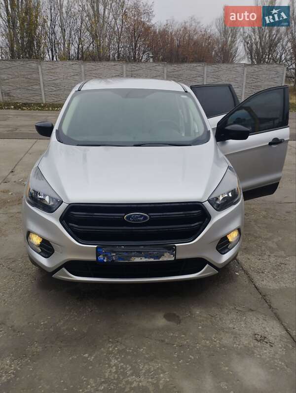 Внедорожник / Кроссовер Ford Escape 2019 в Запорожье фото 3 Внедорожник / Кроссовер Ford Escape 2019 в Запорожье