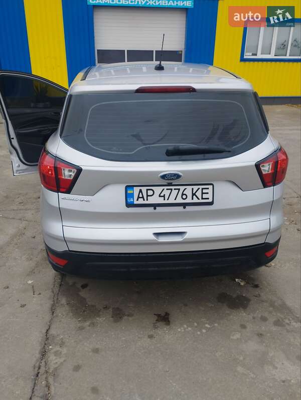 Внедорожник / Кроссовер Ford Escape 2019 в Запорожье фото 14 Внедорожник / Кроссовер Ford Escape 2019 в Запорожье