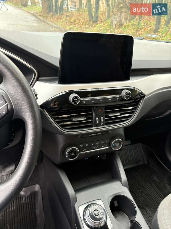 Внедорожник / Кроссовер Ford Escape 2020 в Львове фото 11 Внедорожник / Кроссовер Ford Escape 2020 в Львове