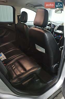Внедорожник / Кроссовер Ford Escape 2017 в Виннице