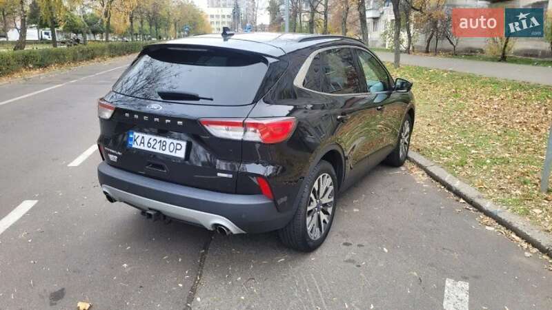 Позашляховик / Кросовер Ford Escape 2020 в Івано-Франківську
