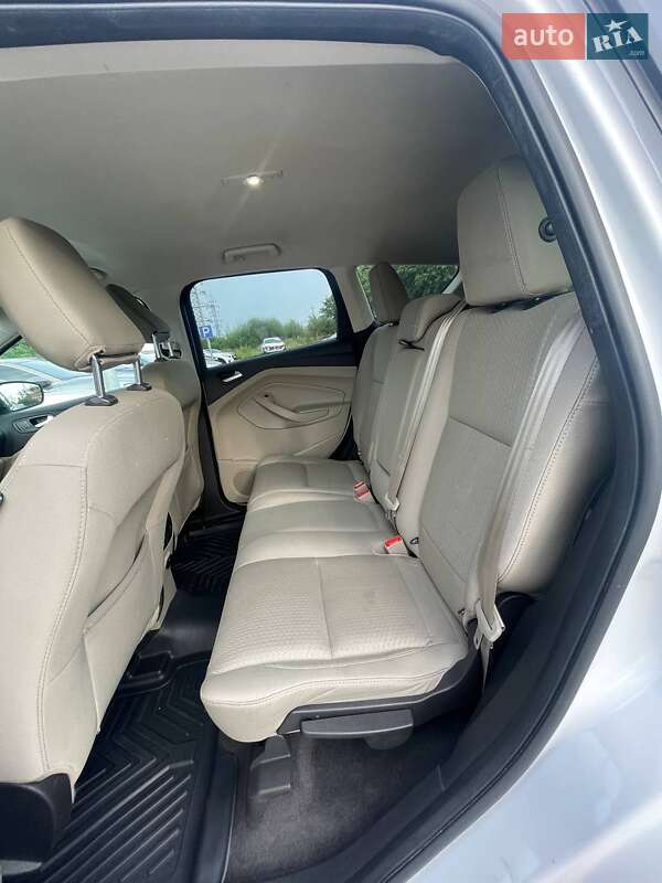 Позашляховик / Кросовер Ford Escape 2018 в Львові фото 19 Позашляховик / Кросовер Ford Escape 2018 в Львові